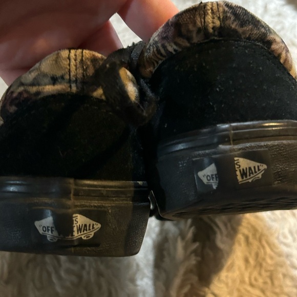 Old School Floral Print Vans - Picture 6 of 8